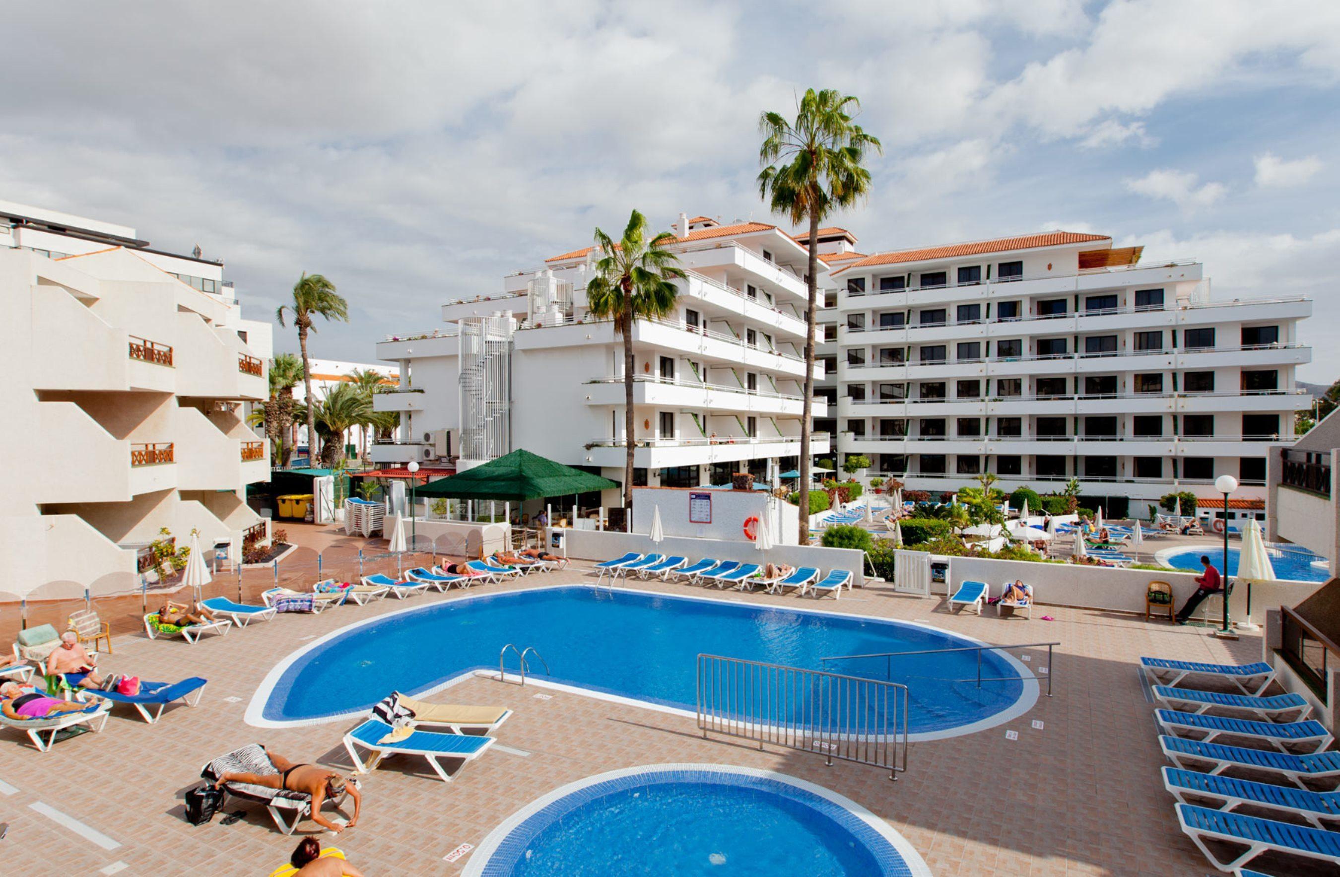 Hotel-Apartamentos Andorra Playa de las Americas  Exterior photo